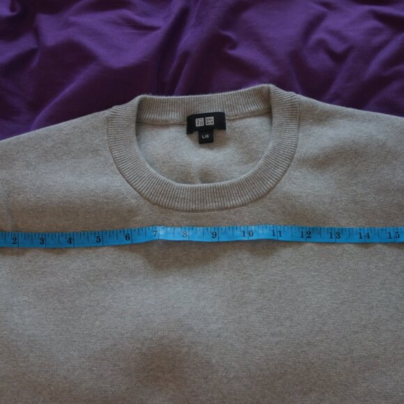 Uniqlo 65% Cotton/35% Polyester Made in Vietnam Size L/G Grey Sweatshirt - Picture 6 of 10